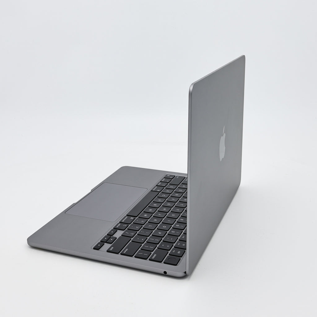 95新 Apple MacBook Air 22年 13寸 M2（8+8核） 8G RAM 256G SSD 深空灰色