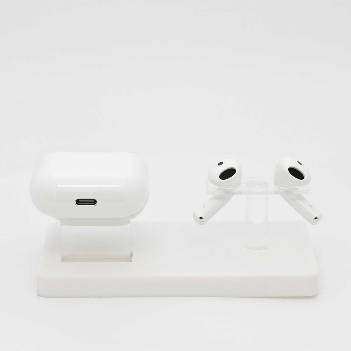 99新 Apple AirPods 5 白色