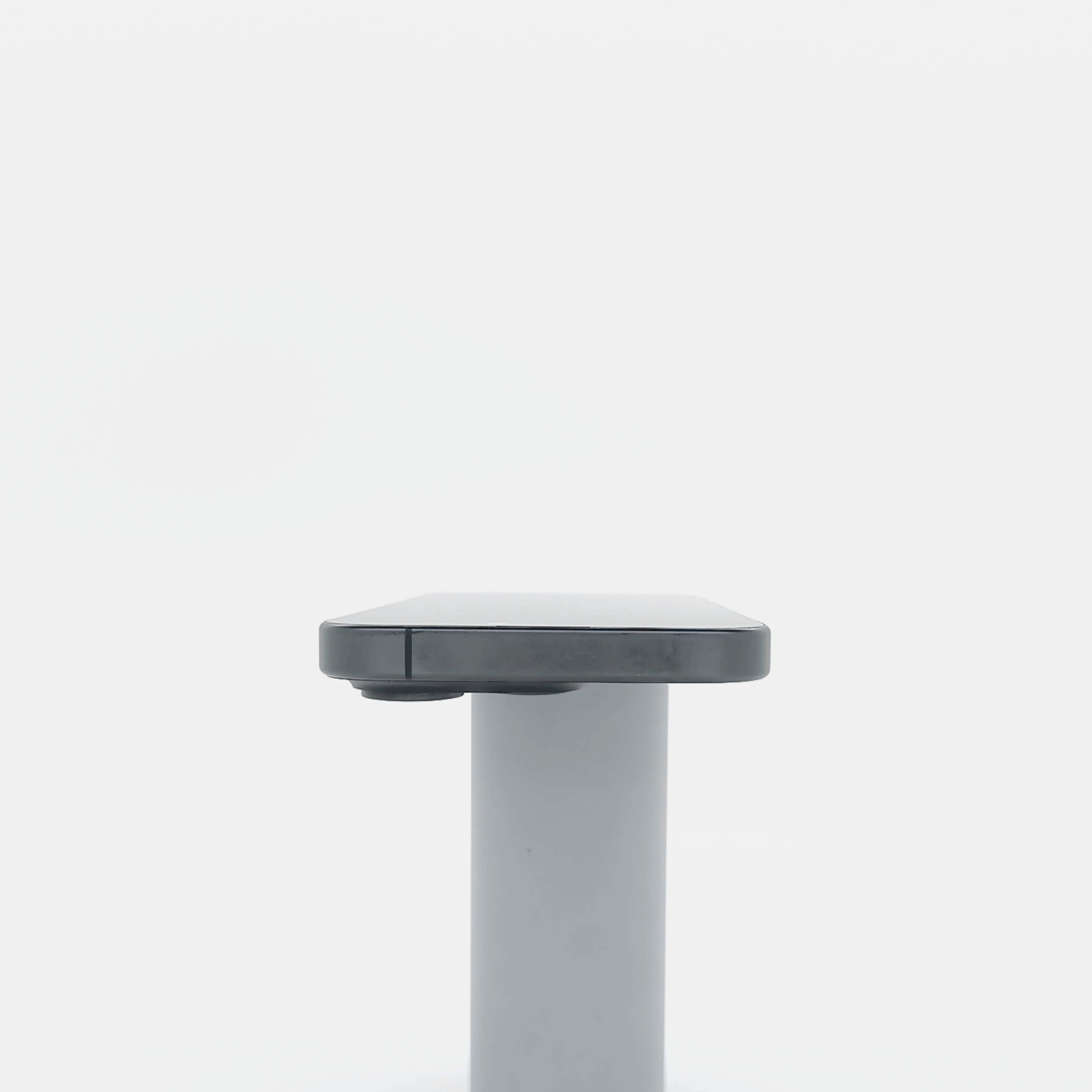 95新 Apple iPhone 15 Pro 128G 黑色鈦金屬 中國大陸版