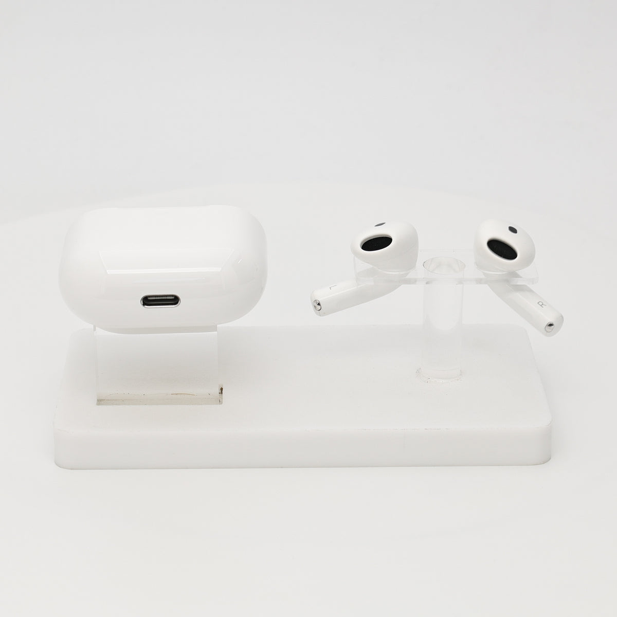 99新 Apple AirPods 4 (不支持主動降噪) 白色