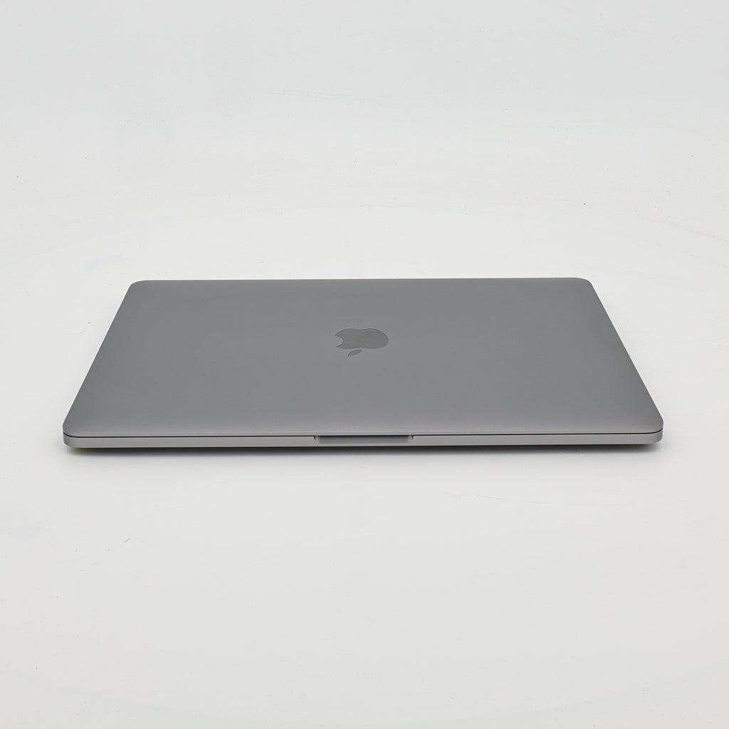 95新 Apple MacBook Pro 22年 13寸 M2（8+10核） 8G RAM 512G SSD 深空灰色