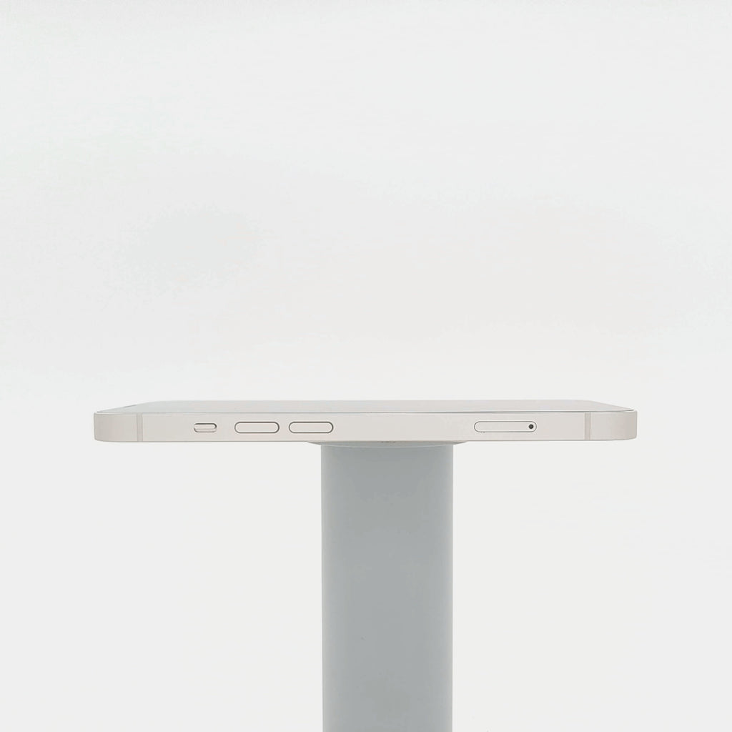 95新 Apple iPhone 13 256G 星光色 中國大陸版