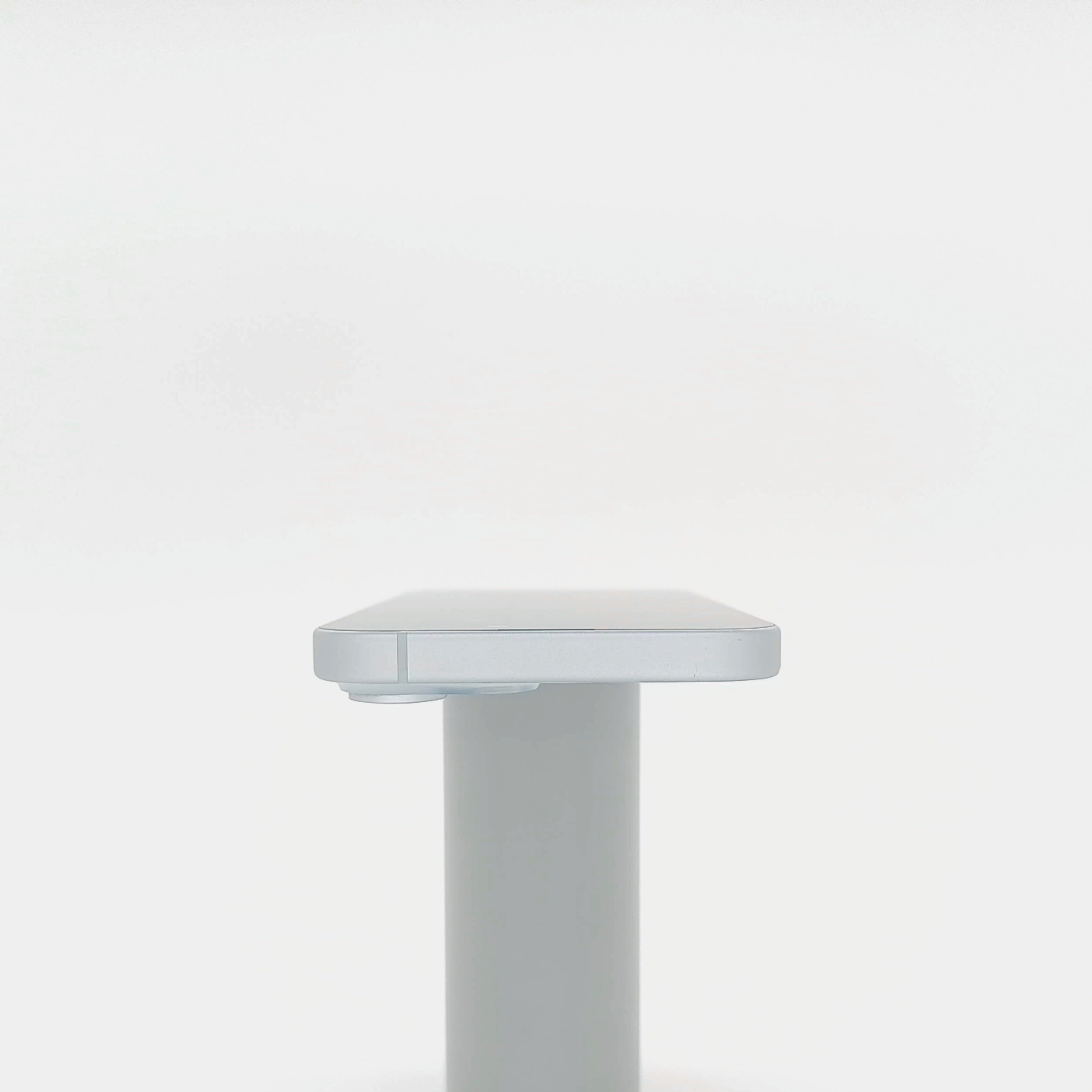95新 Apple iPhone 15 128G 藍色 中國大陸版