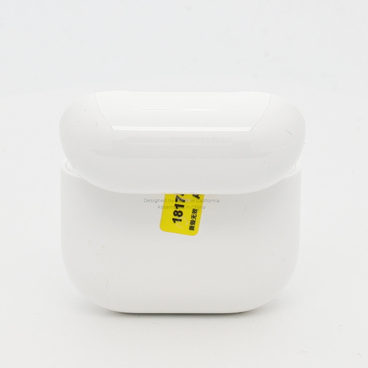 99新 Apple AirPods 4 (不支持主動降噪) 白色