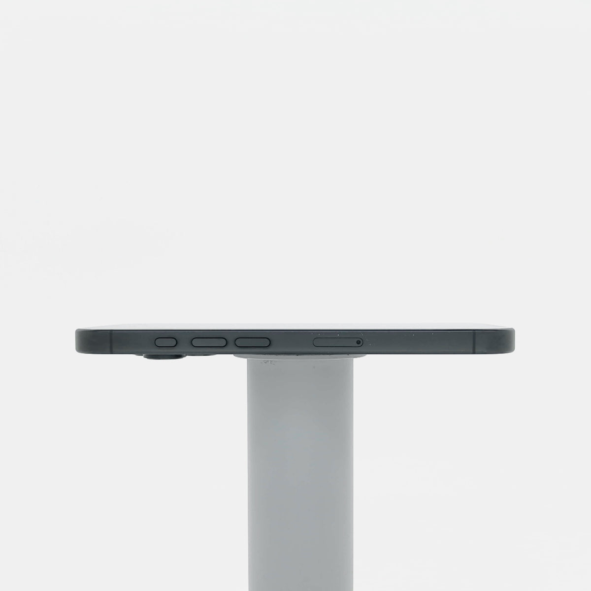 95新 Apple iPhone 16 Pro 128G 黑色鈦金屬 中國大陸版