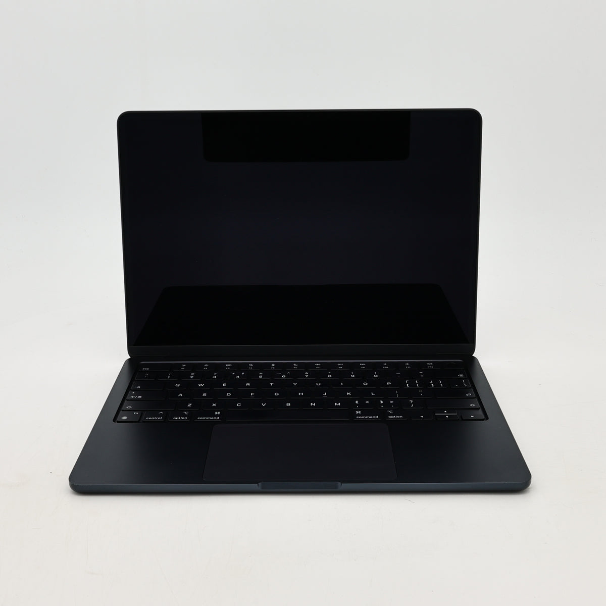 95新 Apple MacBook Air 22年 13寸 M2（8+8核） 16G RAM 256G SSD 午夜色