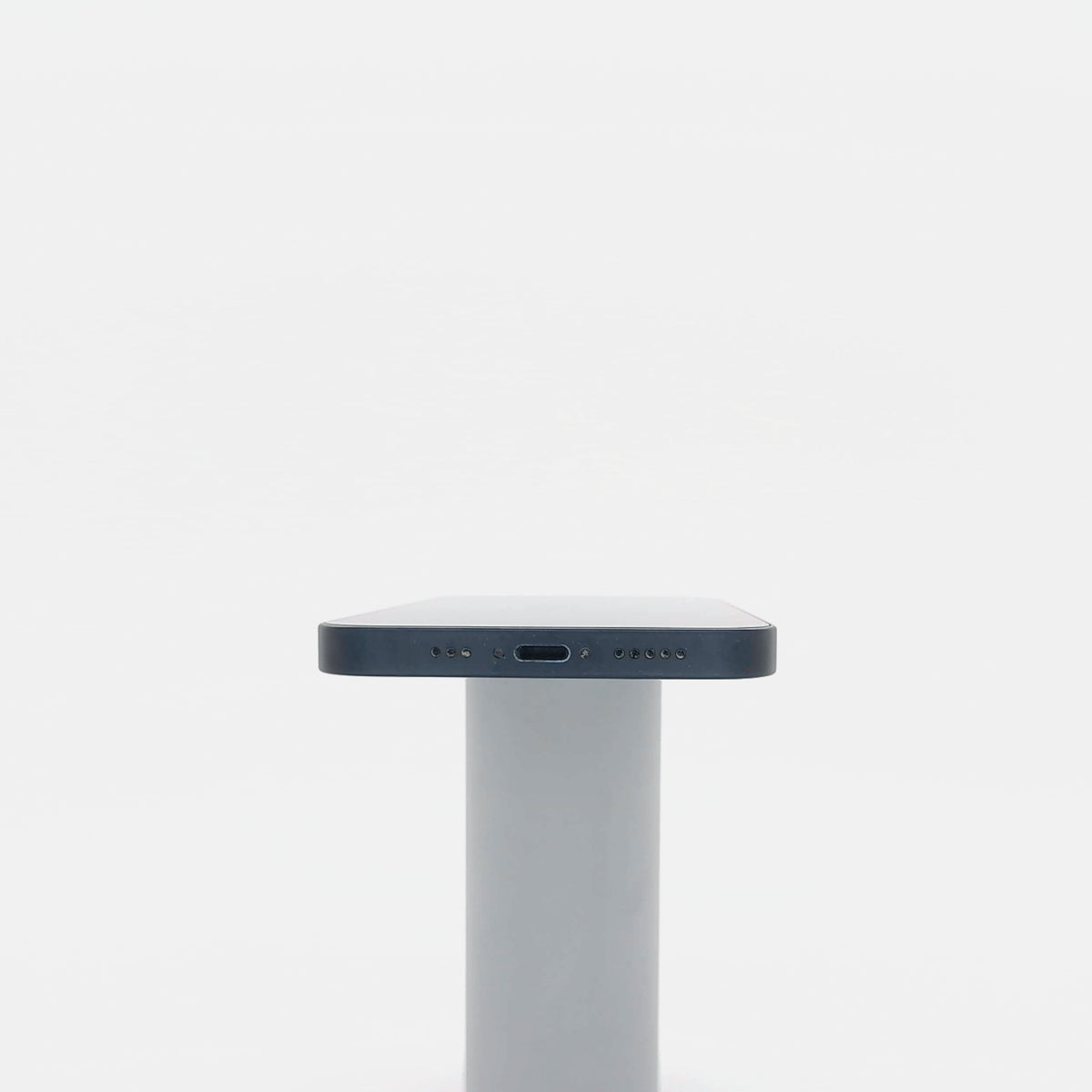 95新 Apple iPhone 13 128G 午夜色 中國大陸版