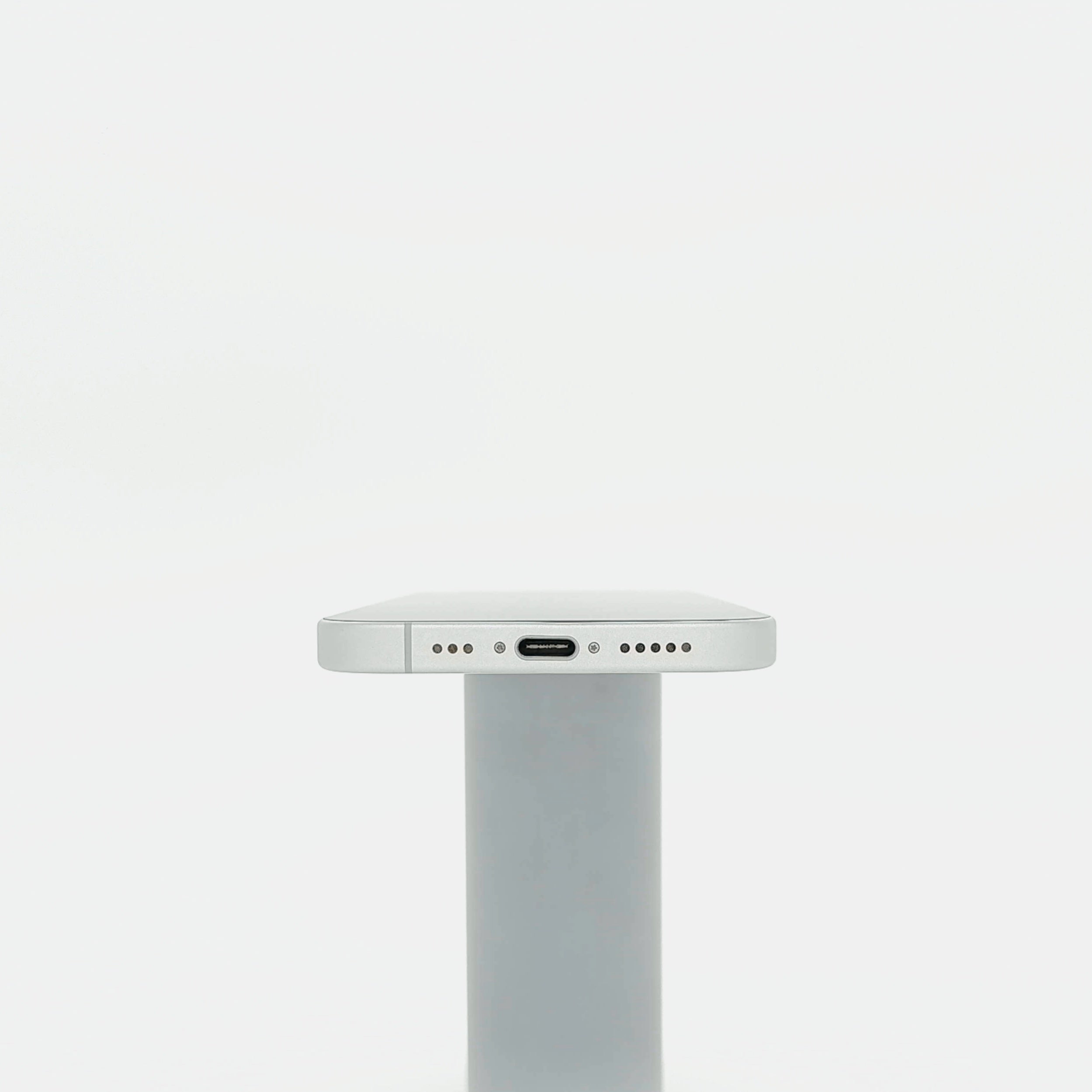95新 Apple iPhone 16 256G 白色 中國大陸版