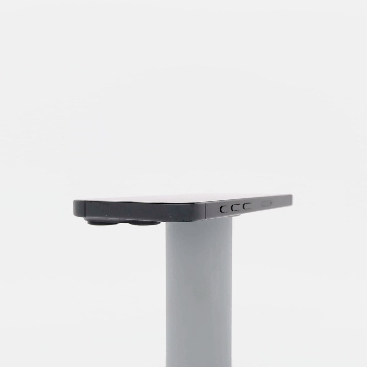 95新 Apple iPhone 16 Pro 128G 黑色鈦金屬 中國大陸版