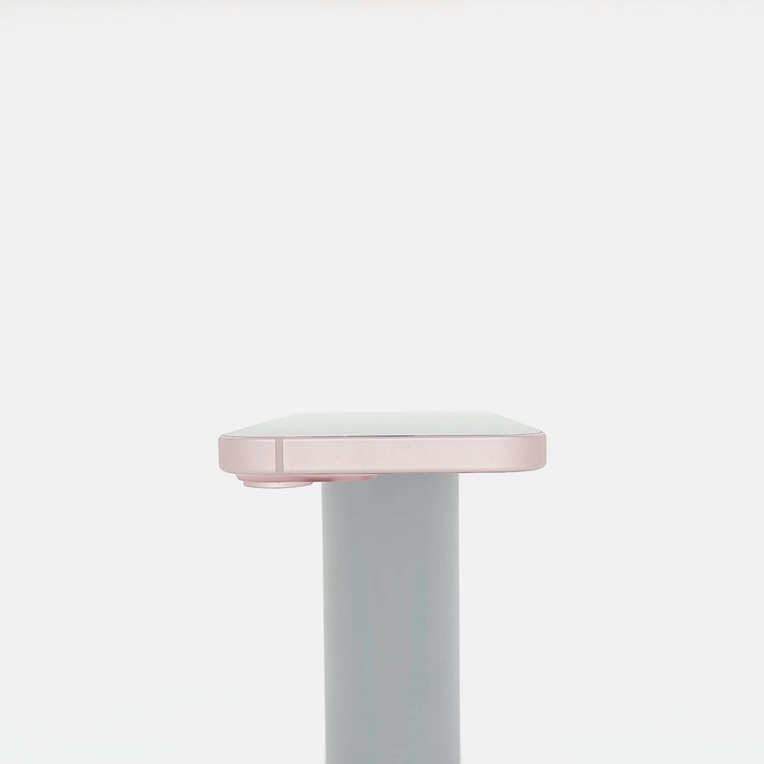 95新 Apple iPhone 15 128G 粉紅色 中國大陸版