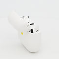 99新 Apple AirPods Pro 3 白色