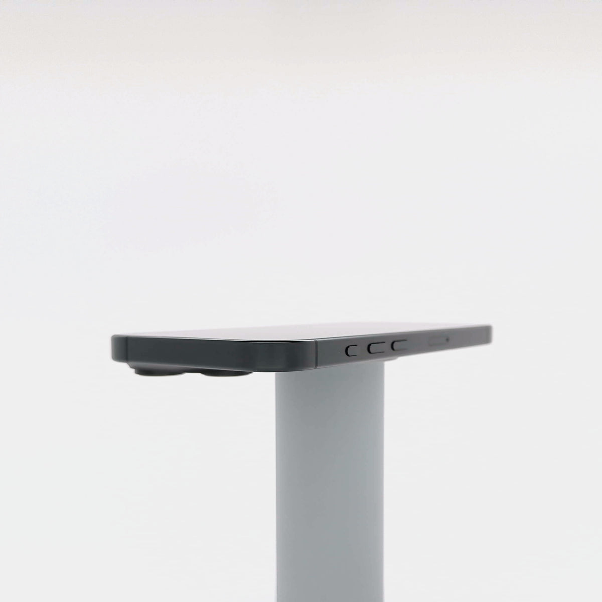 95新 Apple iPhone 16 Pro 128G 黑色鈦金屬 中國大陸版