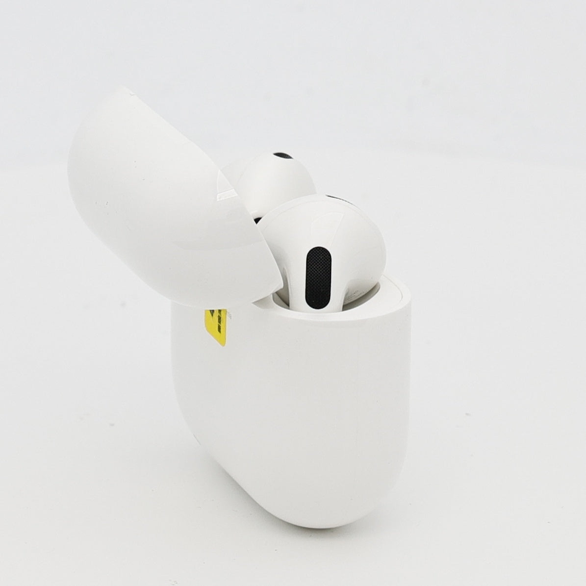 99新 Apple AirPods 4 (支持主動降噪) 白色
