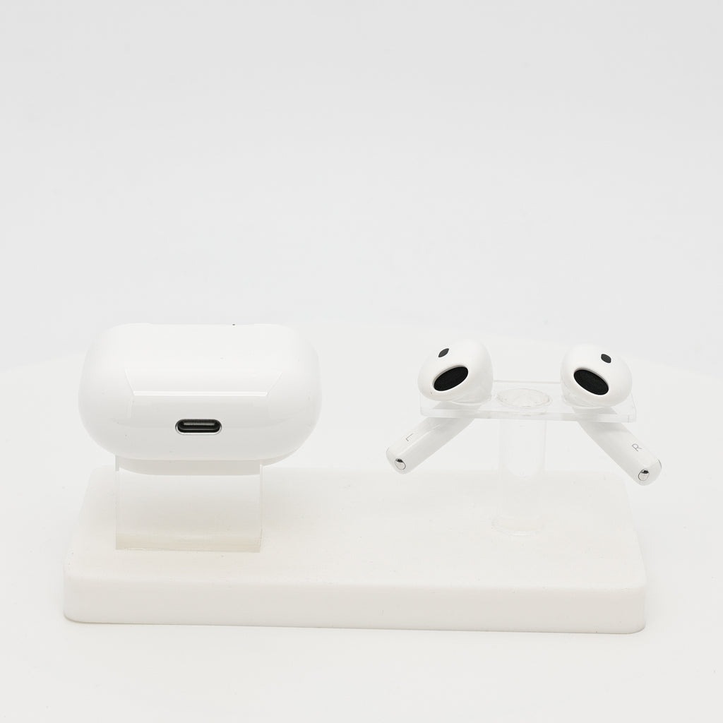 99新 Apple AirPods 4 (不支持主動降噪) 白色