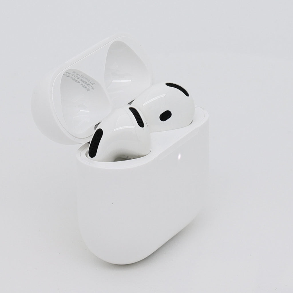 99新 Apple AirPods 4 (不支持主动降噪) 白色