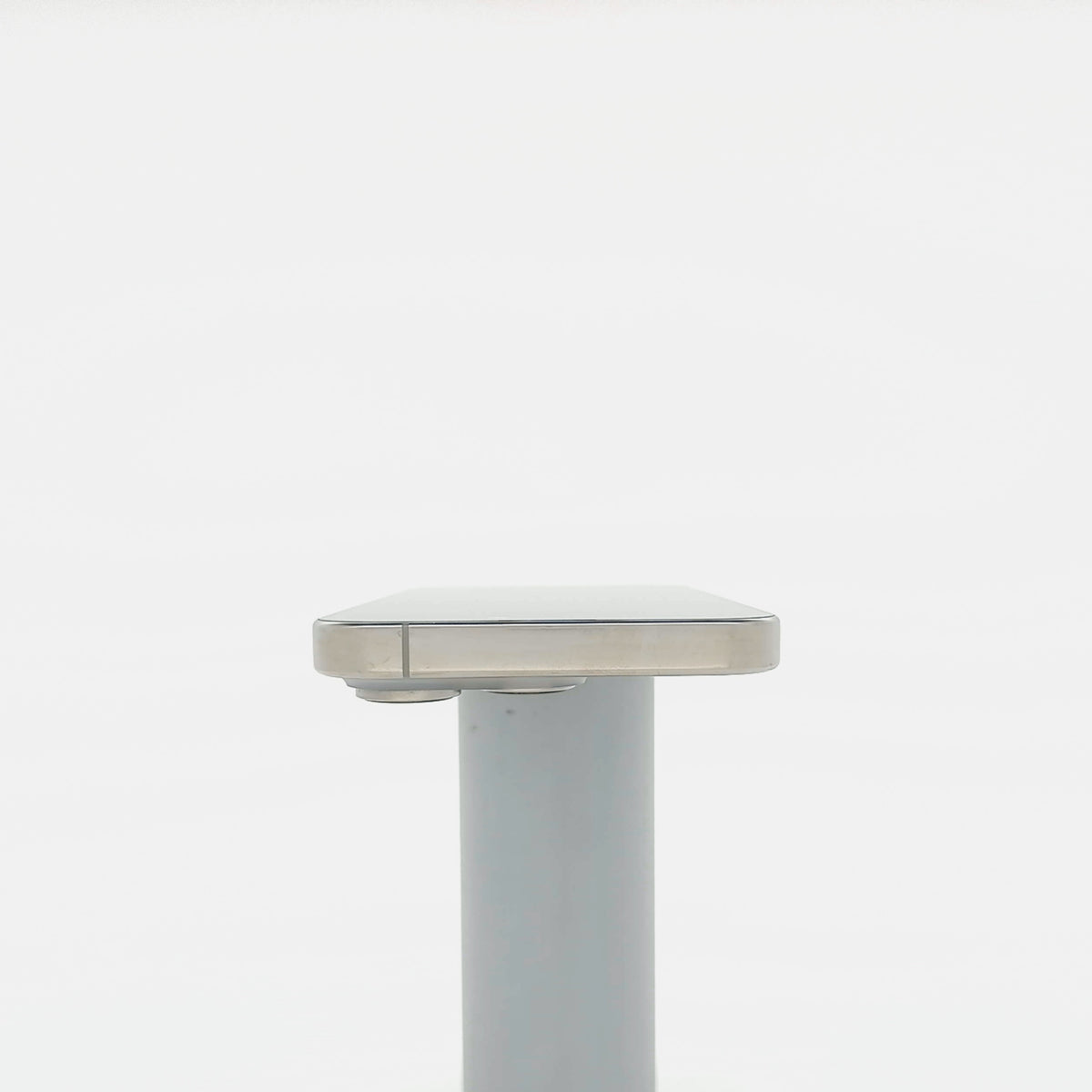 95新 Apple iPhone 16 Pro 128G 原色鈦金屬 中國大陸版