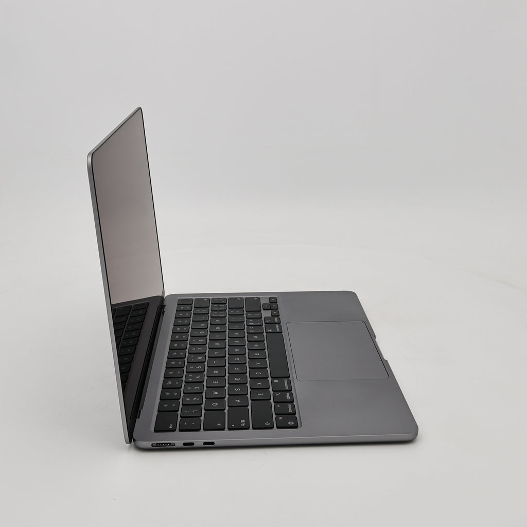 95新 Apple MacBook Air 22年 13寸 M2（8+8核） 8G RAM 256G SSD 深空灰色