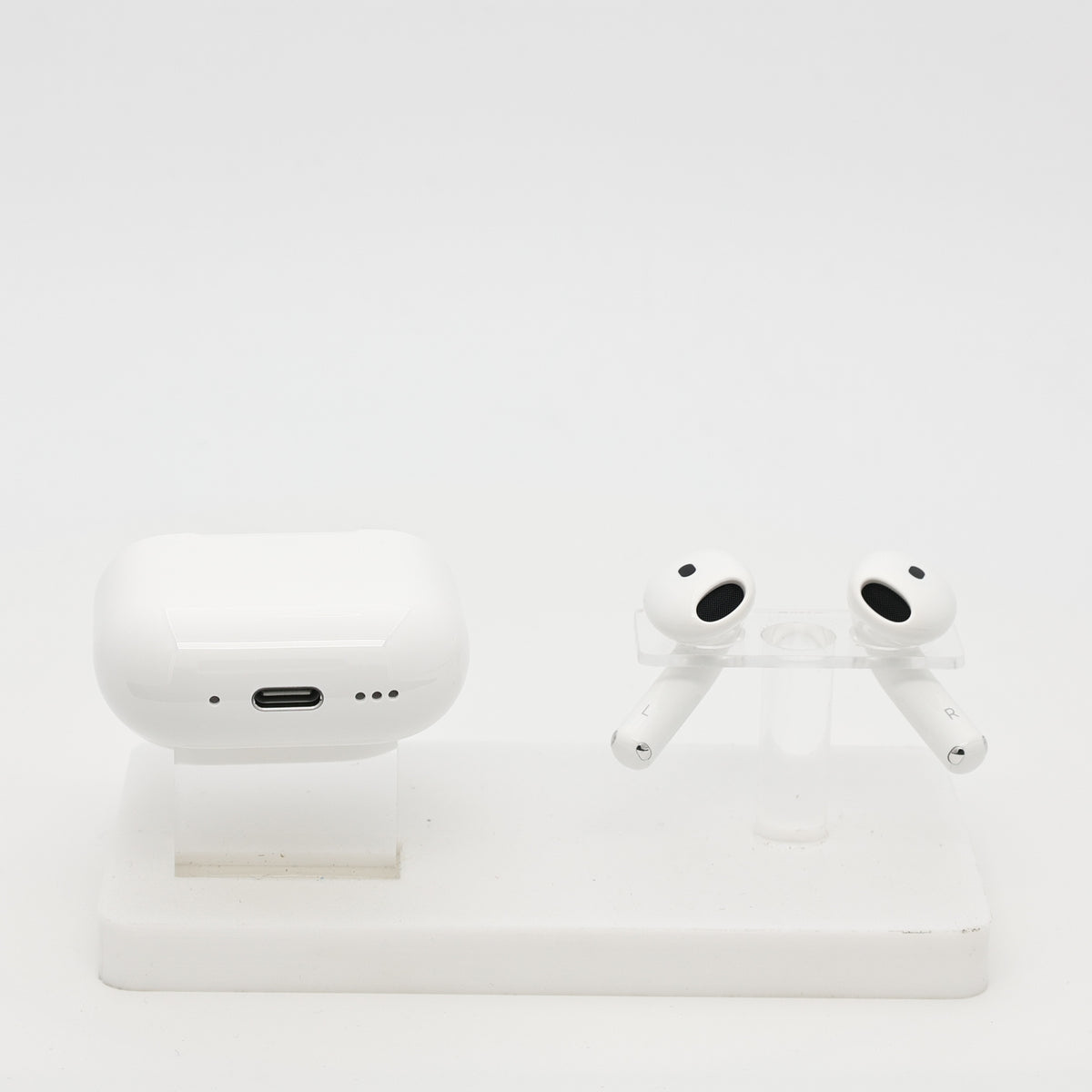99新 Apple AirPods 4 (支持主动降噪) 白色
