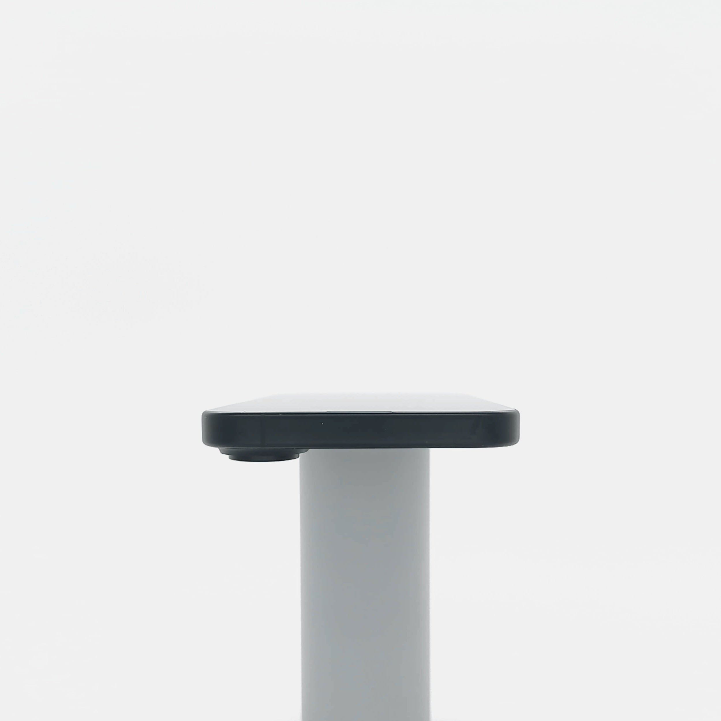 95新 Apple iPhone 16 128G 黑色 中國大陸版