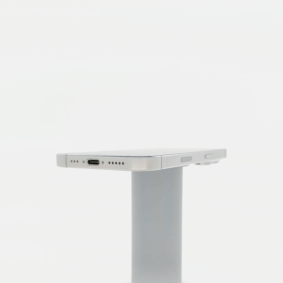95新 Apple iPhone 16 Pro 128G 白色鈦金屬 中國大陸版