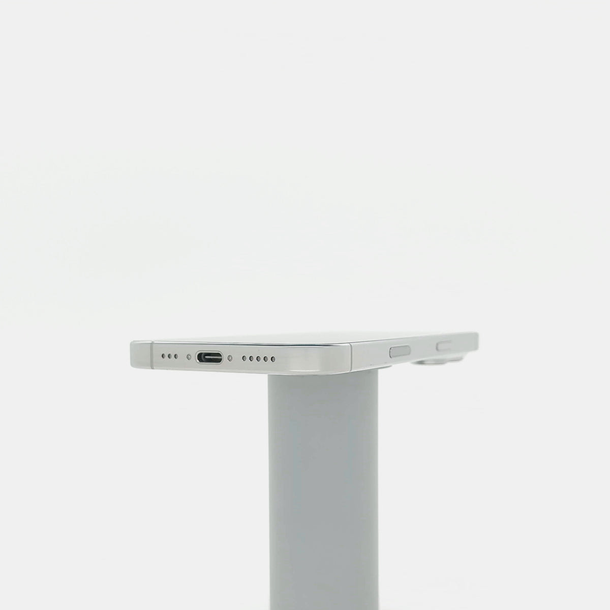 95新 Apple iPhone 16 Pro 128G 白色鈦金屬 中國大陸版