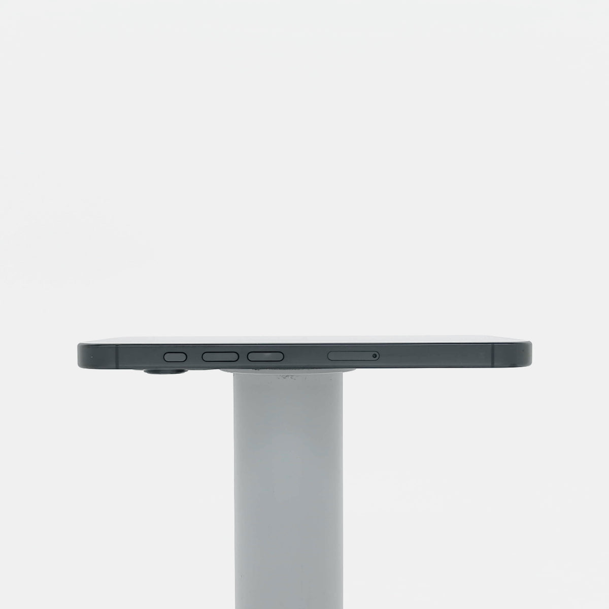 95新 Apple iPhone 16 Pro 128G 黑色鈦金屬 中國大陸版