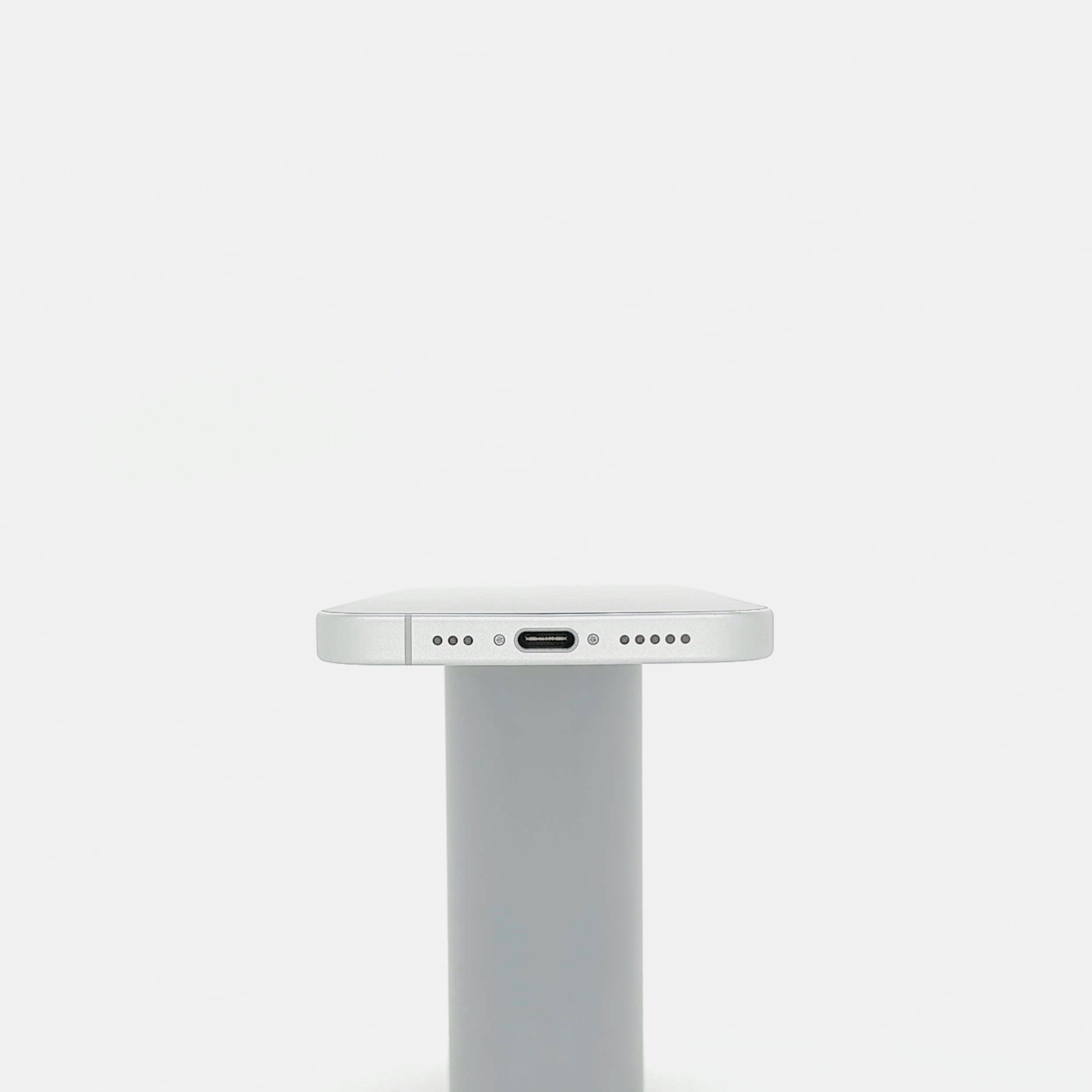 95新 Apple iPhone 16 128G 白色 中國大陸版