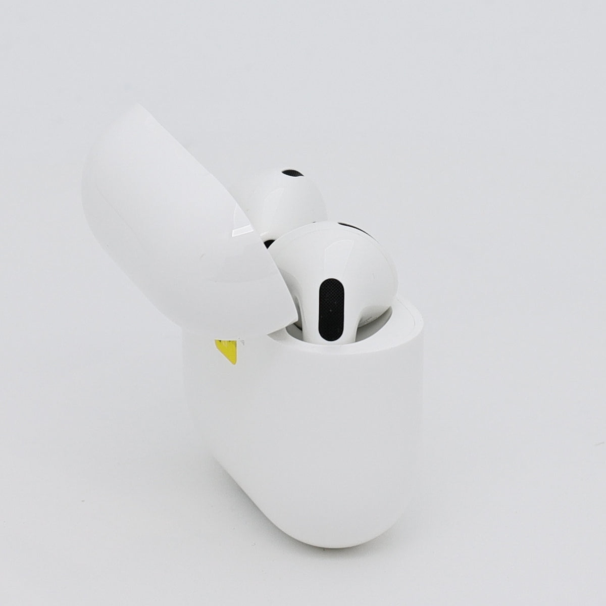99新 Apple AirPods 4 (不支持主動降噪) 白色