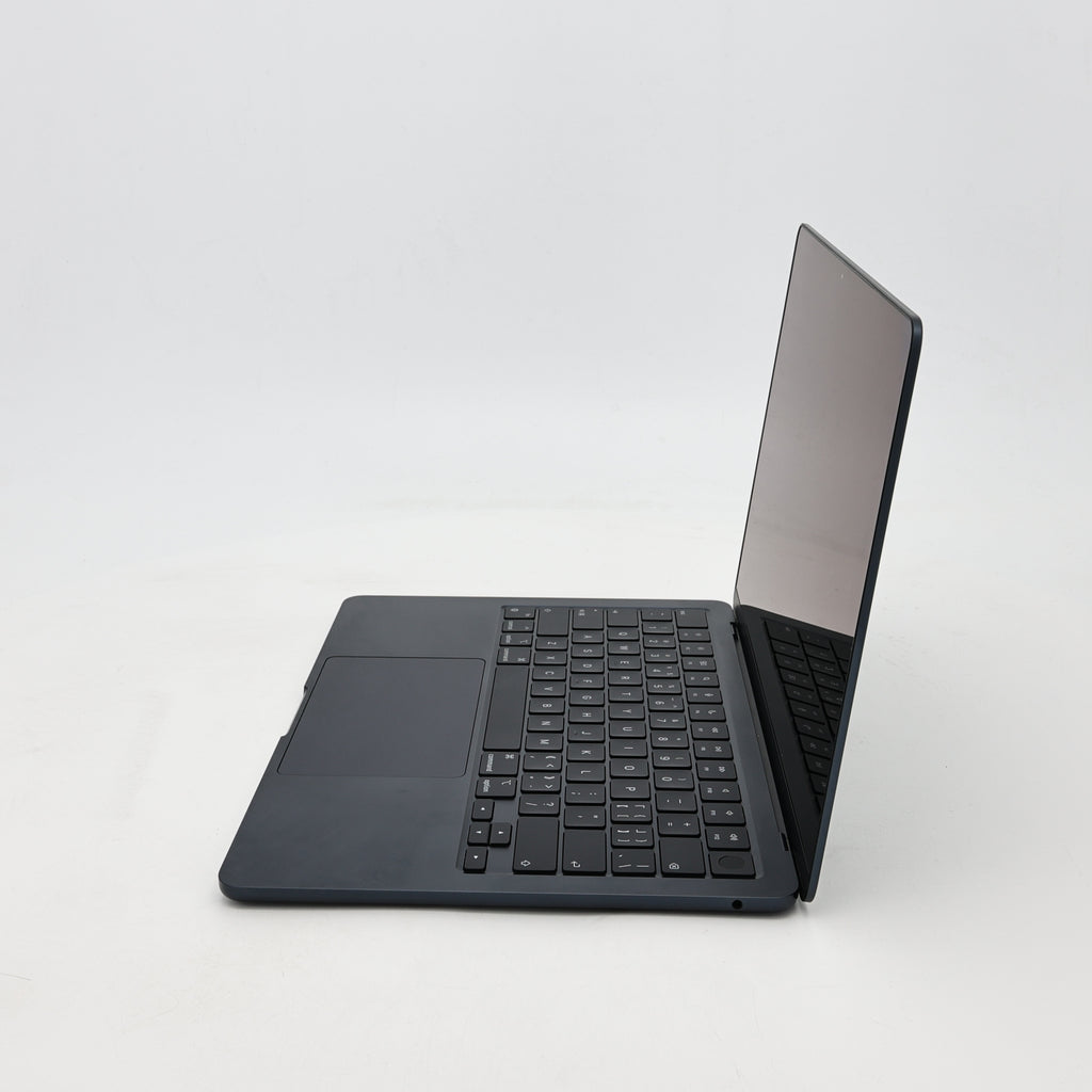 95新 Apple MacBook Air 22年 13寸 M2（8+10核） 8G RAM 512G SSD 午夜色