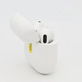 99新 Apple AirPods 4 (支持主動降噪) 白色