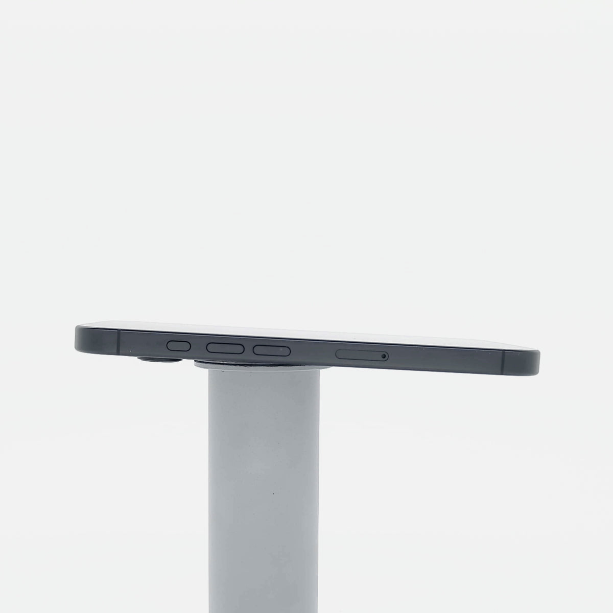 95新 Apple iPhone 16 Pro 128G 黑色鈦金屬 中國大陸版