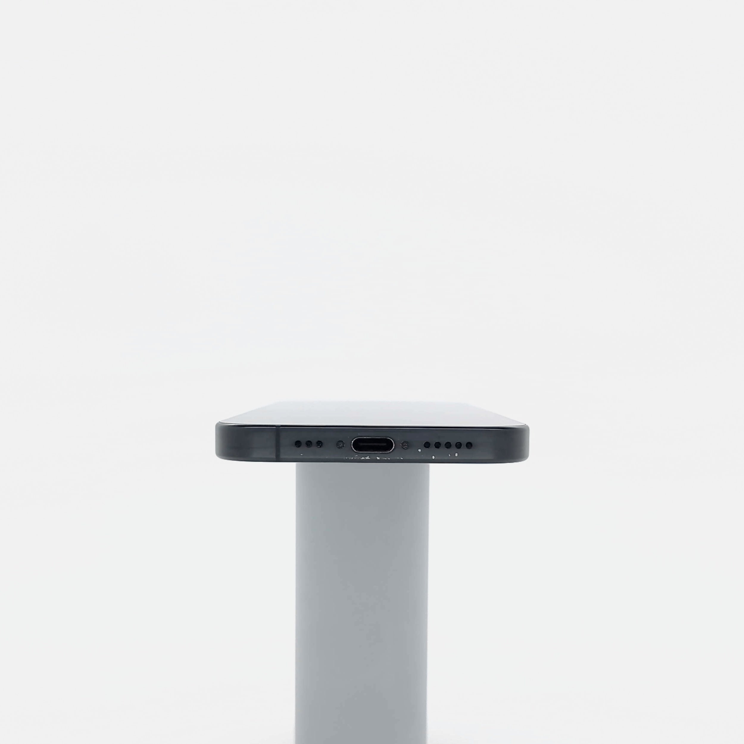95新 Apple iPhone 16 Pro 128G 黑色鈦金屬 中國大陸版