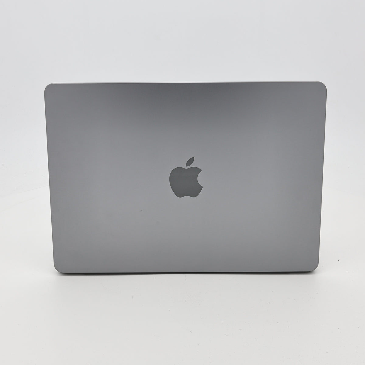 95新 Apple MacBook Air 22年 13寸 M2（8+10核） 16G RAM 256G SSD 深空灰色