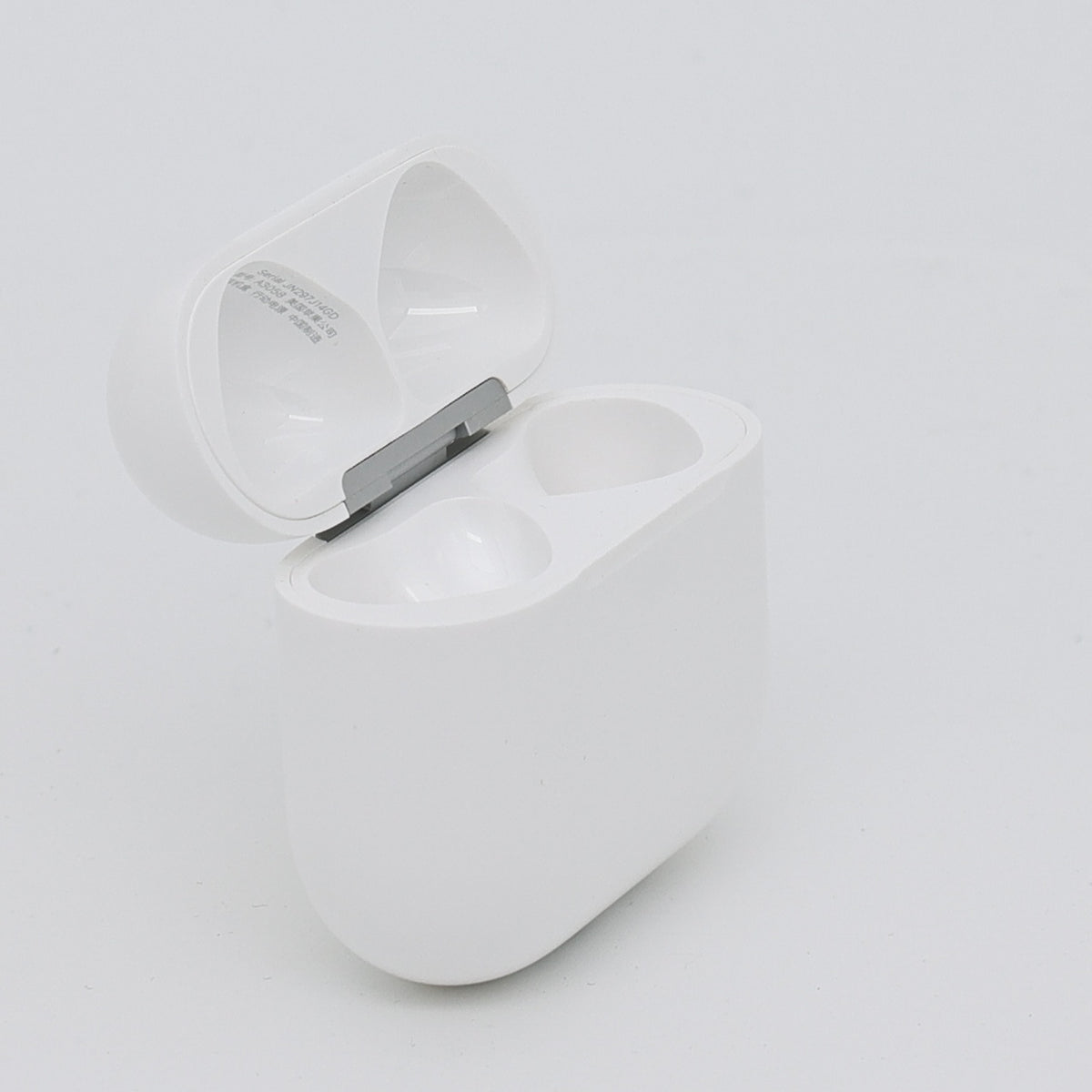 99新 Apple AirPods 4 (不支持主动降噪) 充电仓 白色