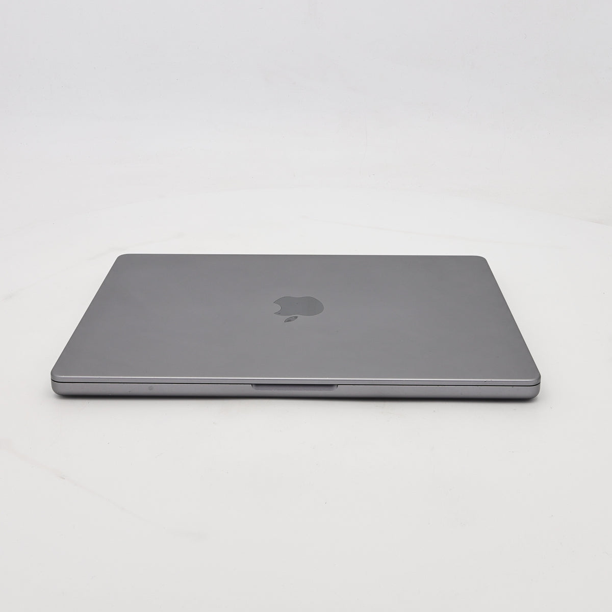 95新 Apple MacBook Pro 23年 14寸 M3（8+10核） 8G RAM 512G SSD 深空灰色