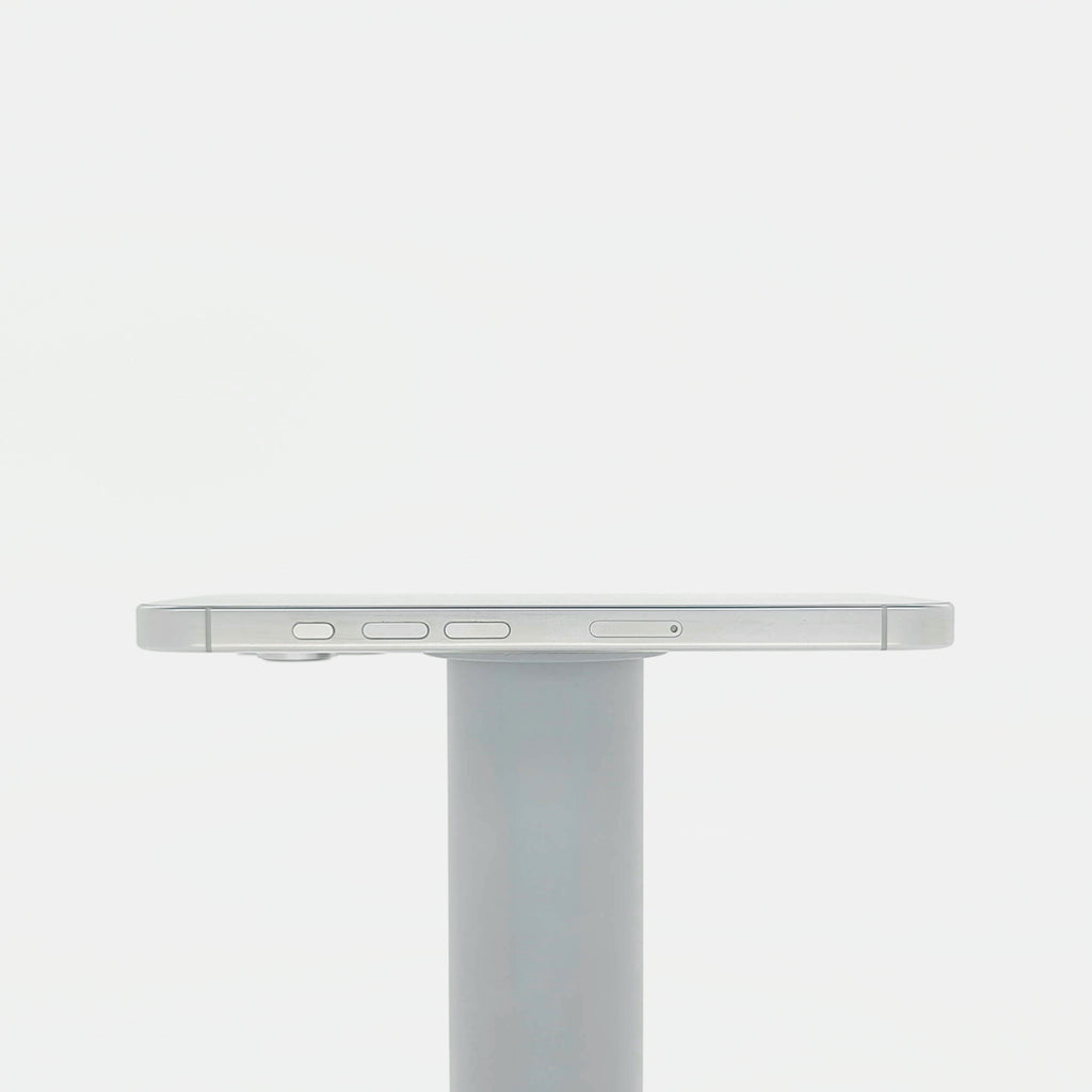 95新 Apple iPhone 16 Pro 128G 白色鈦金屬 中國大陸版