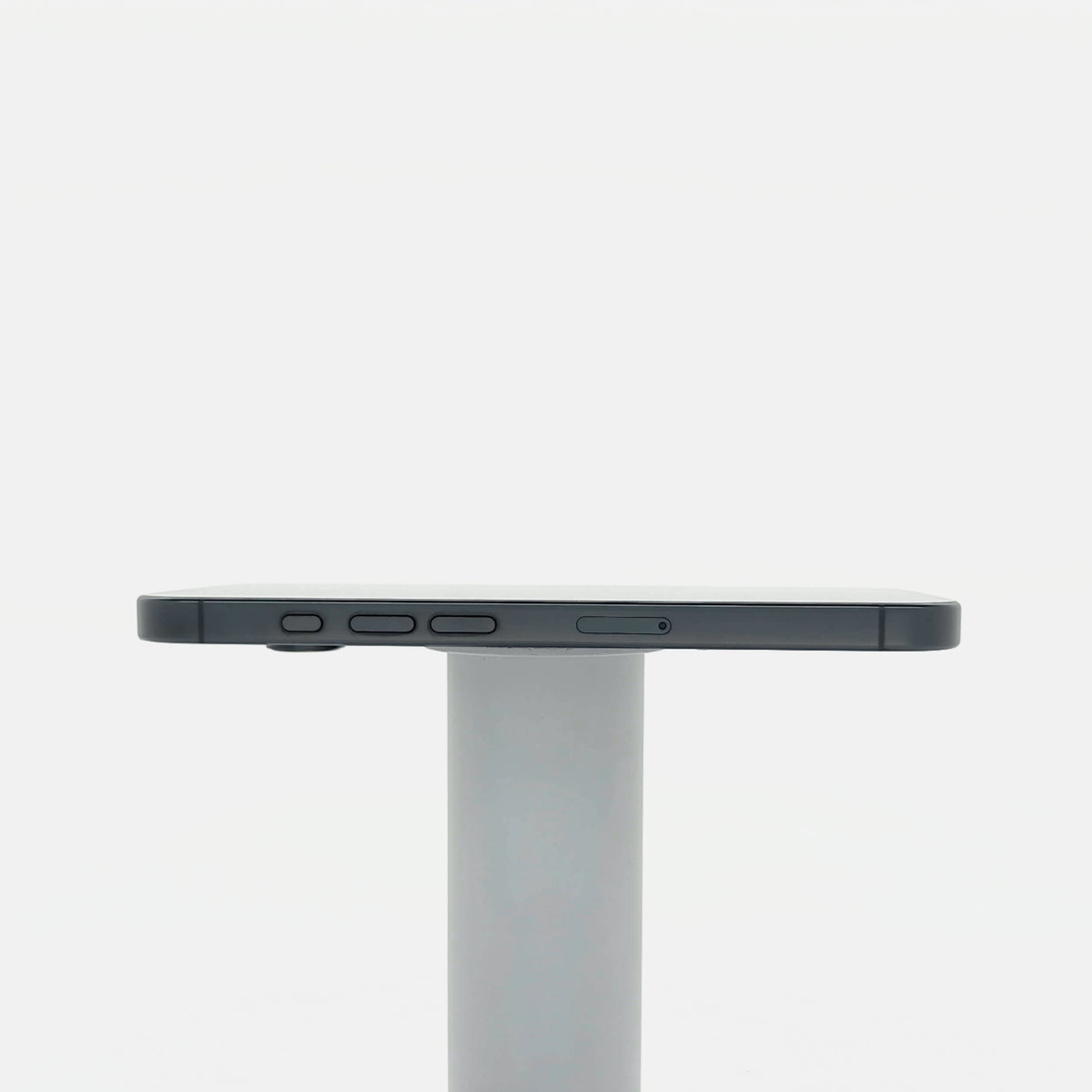 99新 Apple iPhone 16 Pro 128G 黑色鈦金屬 中國大陸版
