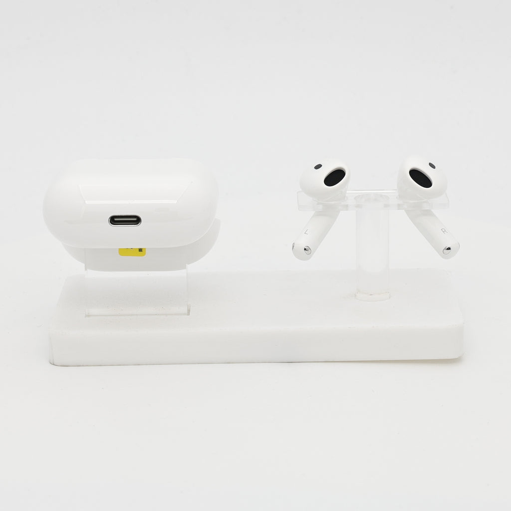 99新 Apple AirPods 5 白色