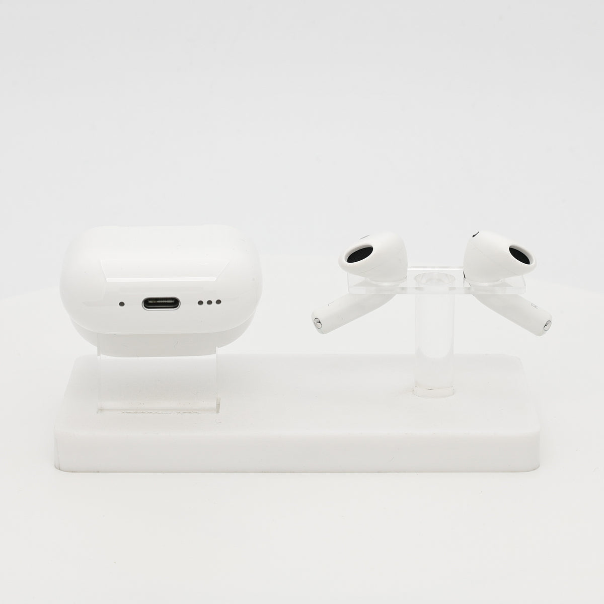 99新 Apple AirPods 4 (支持主動降噪) 白色