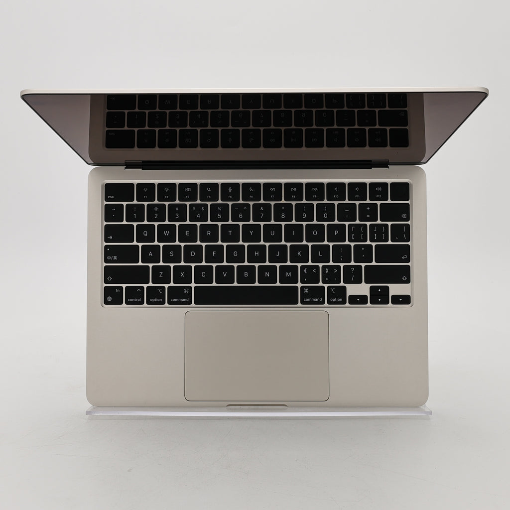 95新 Apple MacBook Air 22年 13寸 M2（8+8核） 8G RAM 256G SSD 星光色