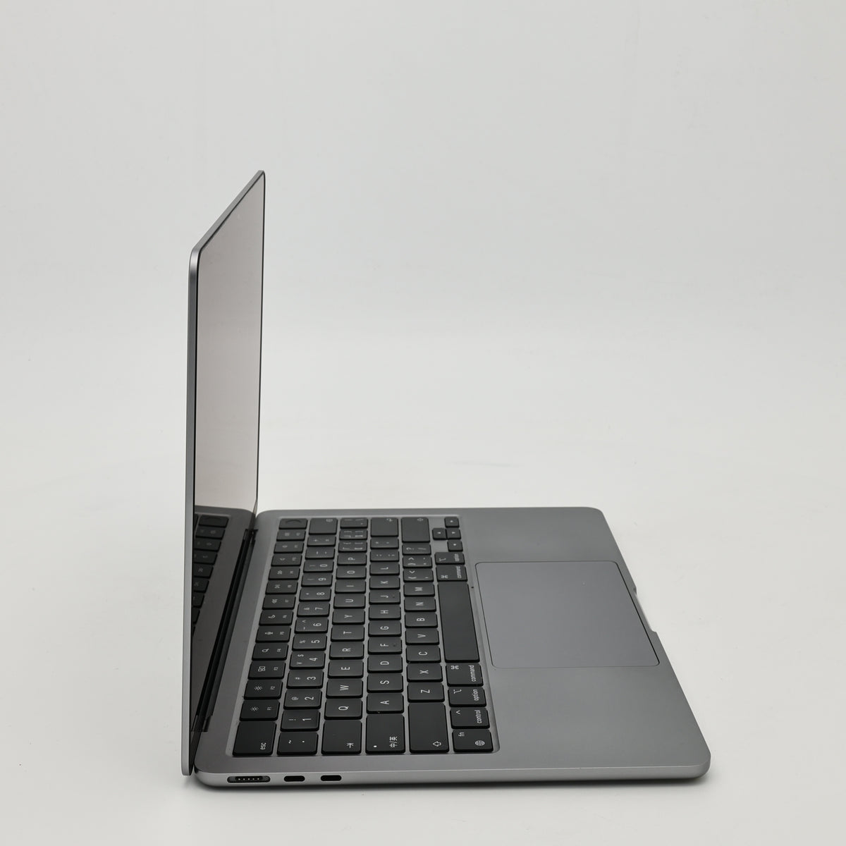 95新 Apple MacBook Air 22年 13寸 M2（8+8核） 8G RAM 256G SSD 深空灰色