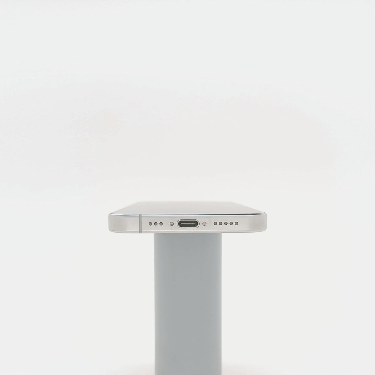 99新 Apple iPhone 16 Pro 128G 白色鈦金屬 中國大陸版