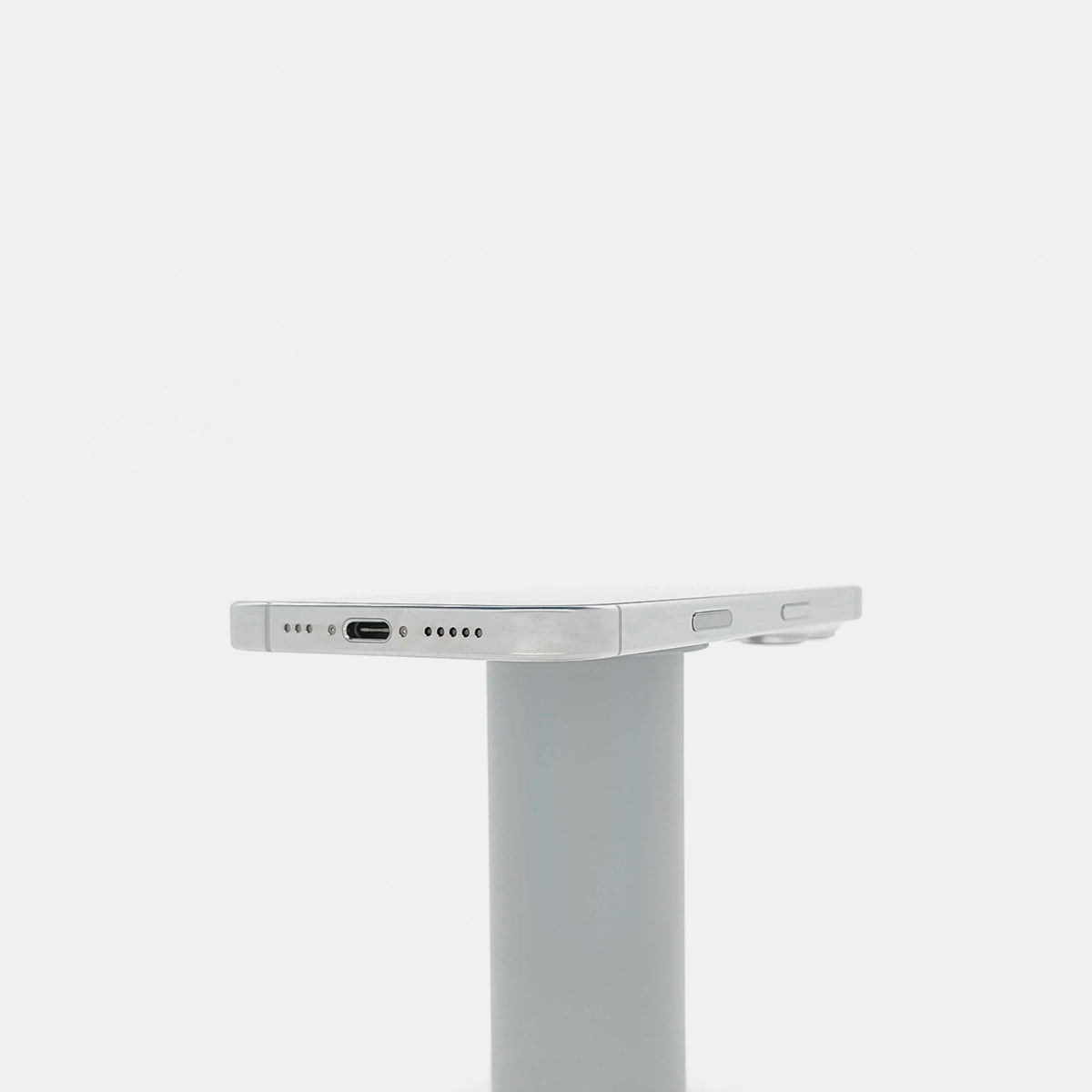 99新 Apple iPhone 16 Pro 128G 白色鈦金屬 中國大陸版