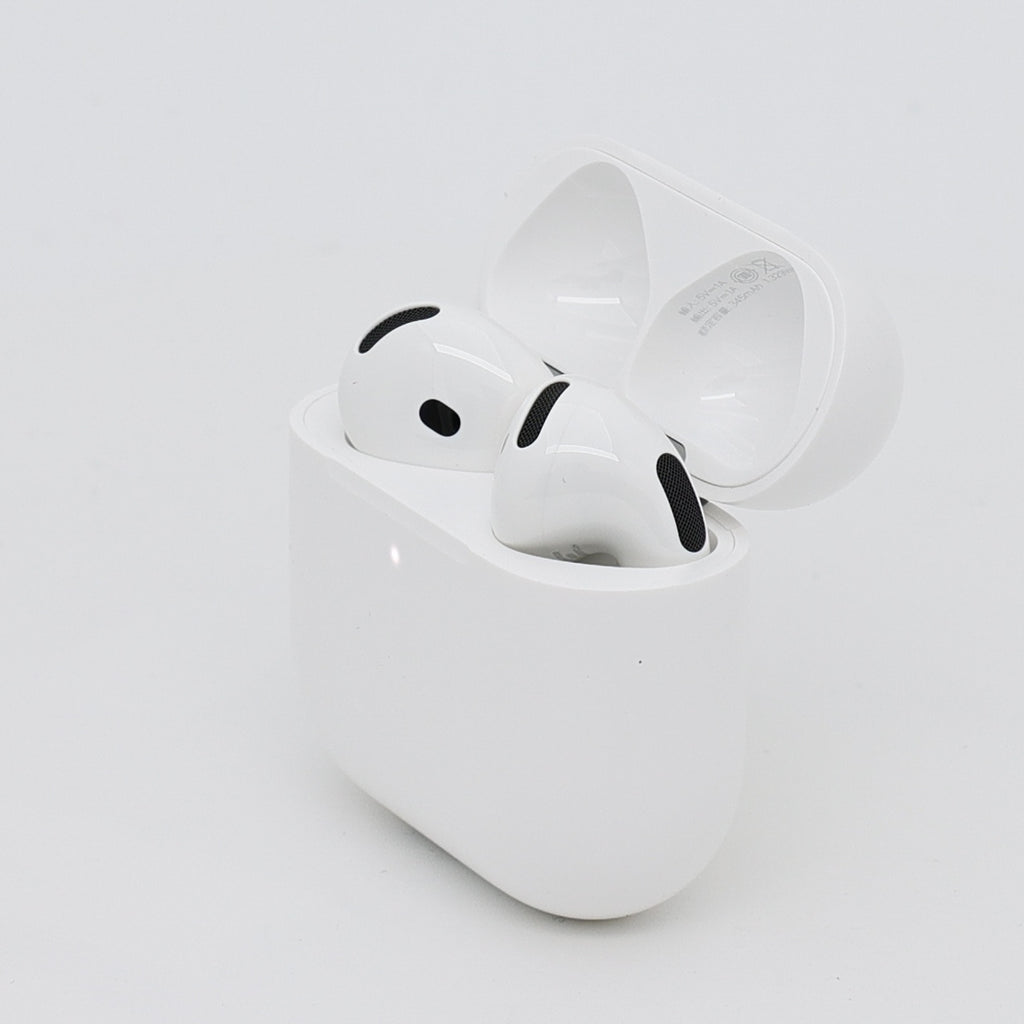 99新 Apple AirPods 5 白色