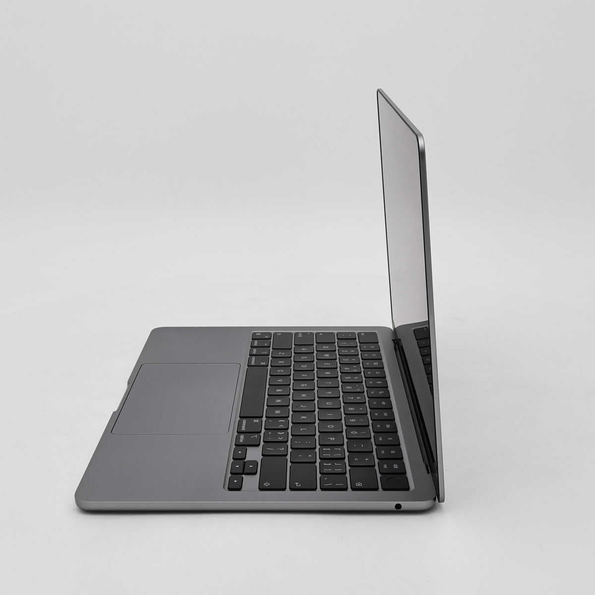 99新 Apple MacBook Air 22年 13寸 M2（8+8核） 8G RAM 256G SSD 深空灰色