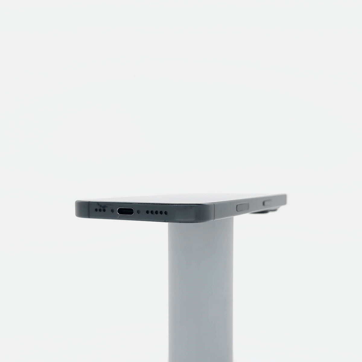 95新 Apple iPhone 16 Pro 256G 黑色鈦金屬 中國大陸版