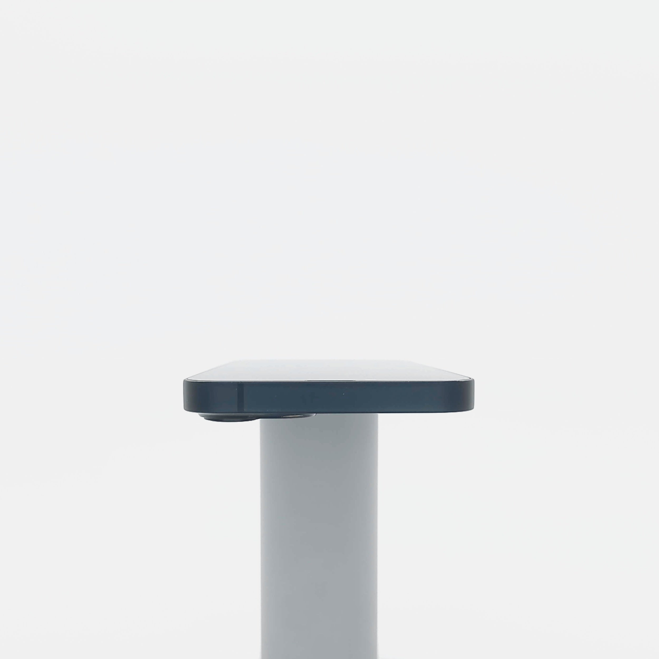 95新 Apple iPhone 13 256G 午夜色 中國大陸版