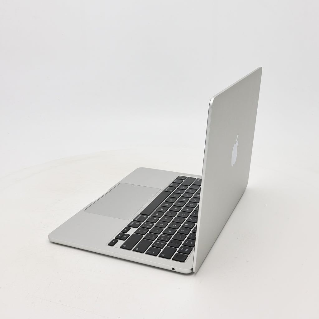 95新 Apple MacBook Air 22年 13寸 M2（8+8核） 8G RAM 512G SSD 銀色