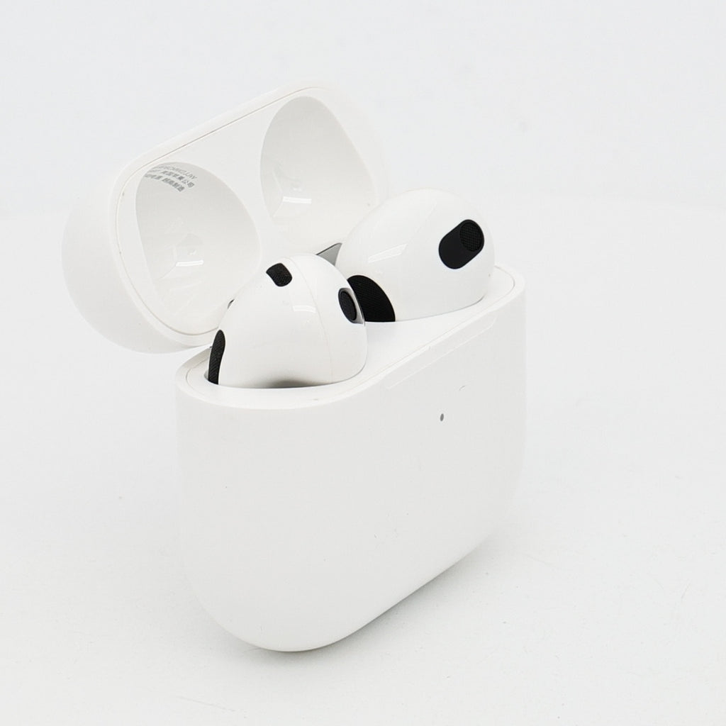99新 Apple AirPods 3 白色