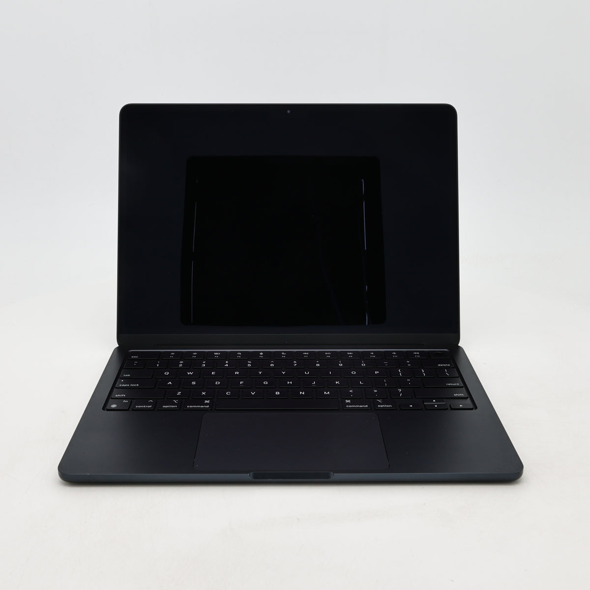 95新 Apple MacBook Air 22年 13寸 M2（8+10核） 8G RAM 512G SSD 午夜色